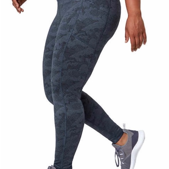 Mondetta Ladies' Brushed Jacquard Legging Size XL 16
NEW with Tag - Picture 6 of 6